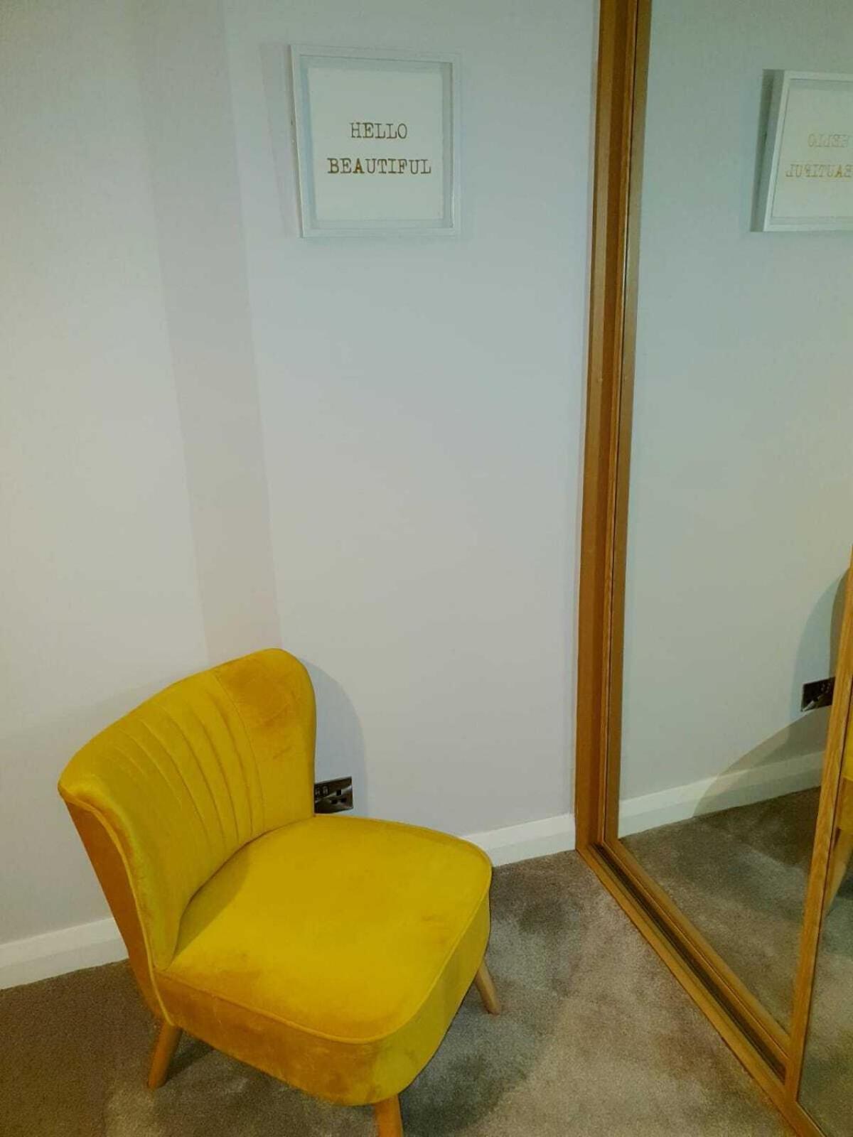 New Lisburn Road Apartment - Free Parking Belfast Room photo